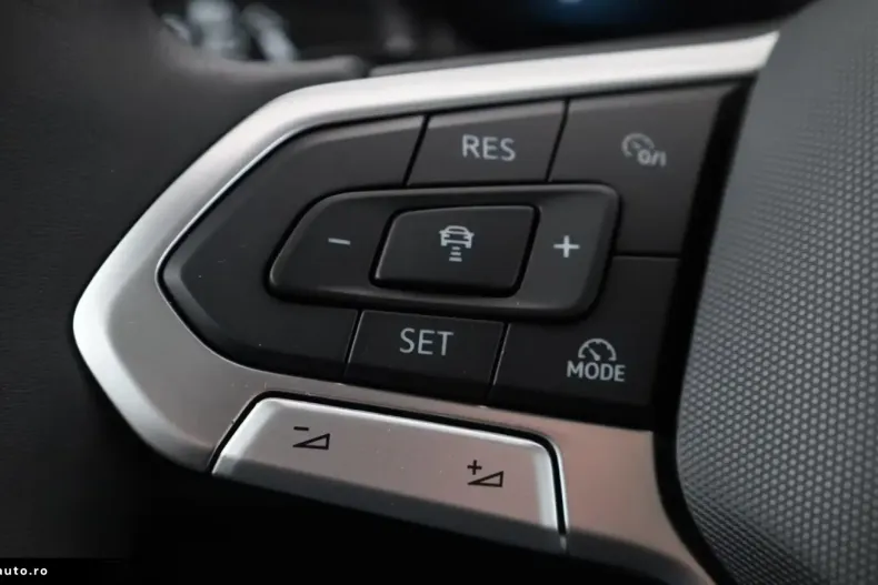 Volkswagen Touareg din 2026 cu 250 km - oferta VOL185185 - foto 21