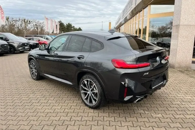 BMW X4 (Seria X) din 2024 cu 21.400 km - oferta BMW185198 - foto 3
