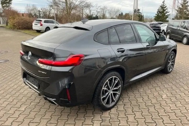 BMW X4 (Seria X) din 2024 cu 21.400 km - oferta BMW185198 - foto 4
