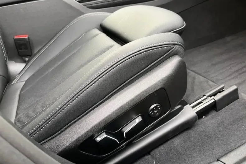 BMW X4 (Seria X) din 2024 cu 21.400 km - oferta BMW185198 - foto 18