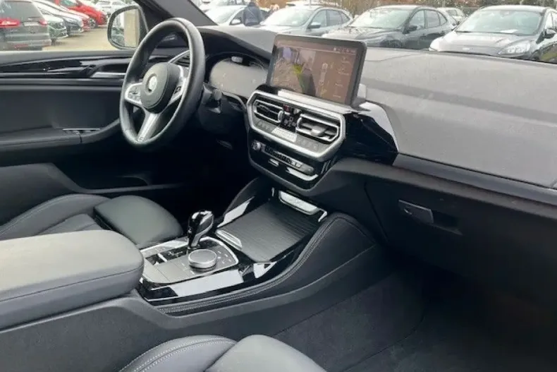 BMW X4 (Seria X) din 2024 cu 21.400 km - oferta BMW185198 - foto 19