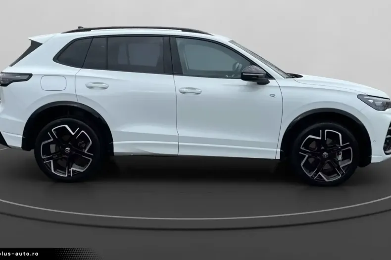 Volkswagen Tiguan din 2024 cu 19.700 km - oferta VOL185200 - foto 3