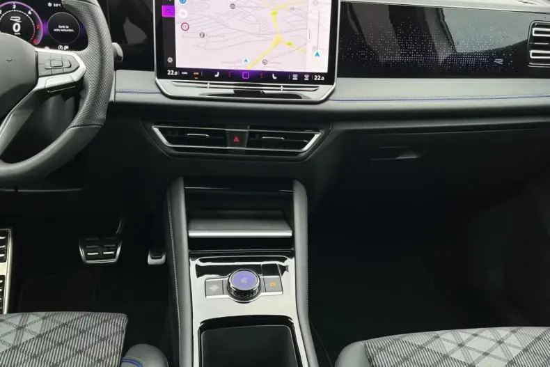 Volkswagen Tiguan din 2024 cu 19.700 km - oferta VOL185200 - foto 11