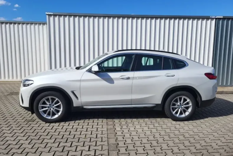 BMW X4 (Seria X) din 2023 cu 37.400 km - oferta BMW185201 - foto 2