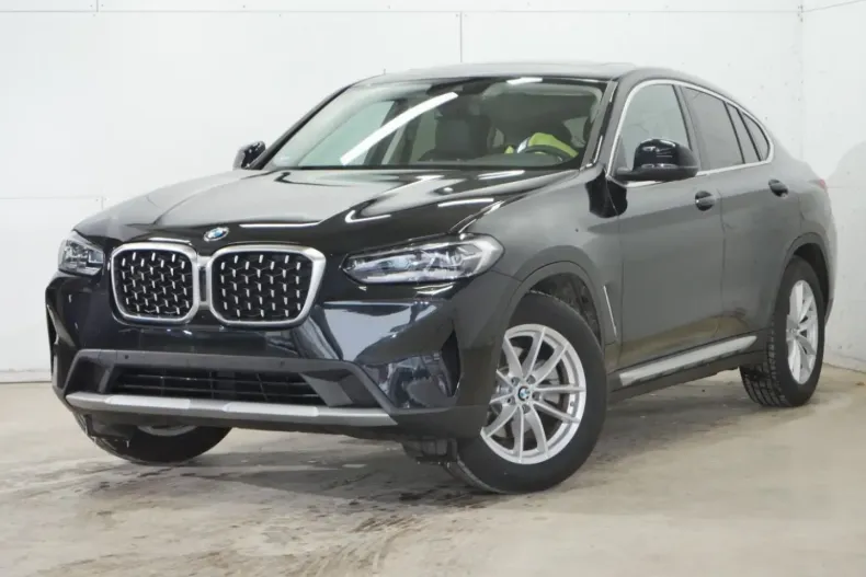 BMW X4 (Seria X) din 2024 cu 11.485 km - oferta BMW185202 - foto 1