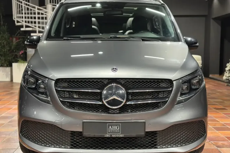 Mercedes-Benz V 300 (Clasa V) din 2022 cu 43.793 km - oferta MER185203 - foto 13