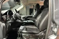 Mercedes-Benz V 300 (Clasa V) din 2022 cu 43.793 km - oferta MER185203 - foto 14