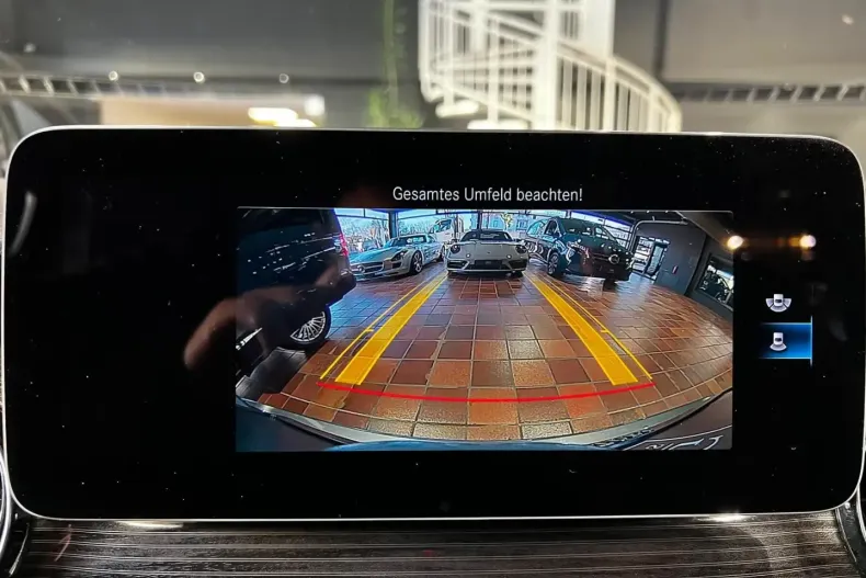 Mercedes-Benz V 300 (Clasa V) din 2022 cu 43.793 km - oferta MER185203 - foto 36