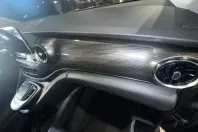 Mercedes-Benz V 300 (Clasa V) din 2022 cu 43.793 km - oferta MER185203 - foto 38