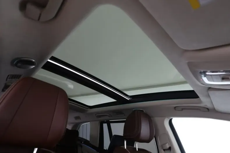 Mercedes-Benz GLS 600 (Clasa GLS) din 2021 cu 85.400 km - oferta MER185204 - foto 19