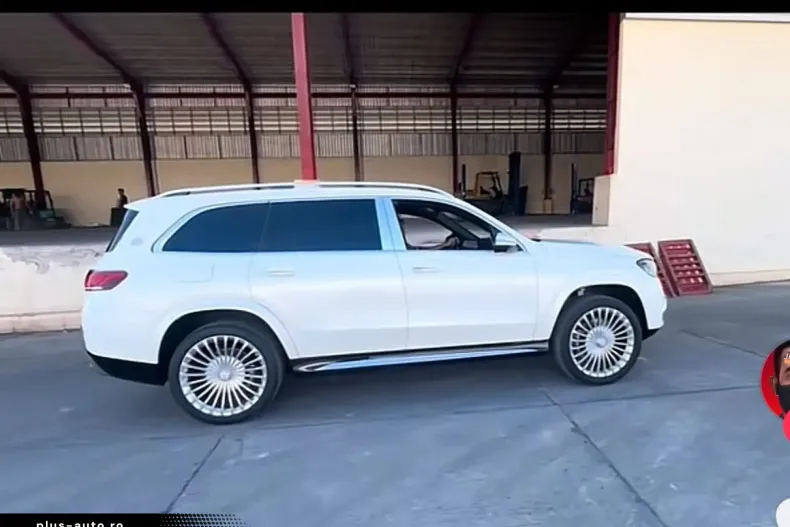 Mercedes-Benz GLS 600 (Clasa GLS) din 2022 cu 4.764 km - oferta MER185207 - foto 6