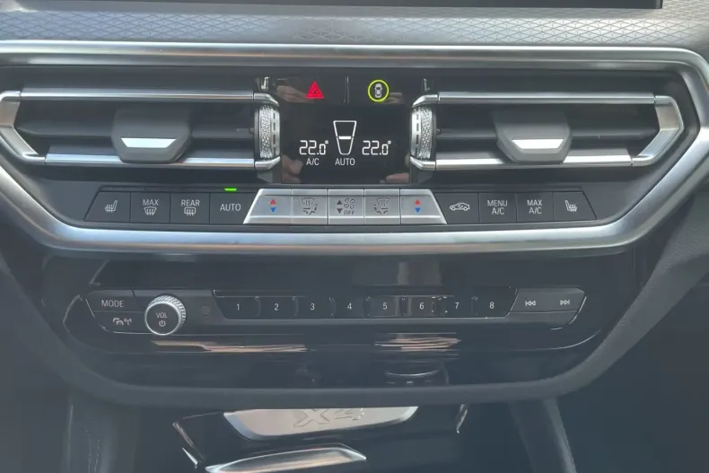 BMW X4 (Seria X) din 2024 cu 11.850 km - oferta BMW185209 - foto 11