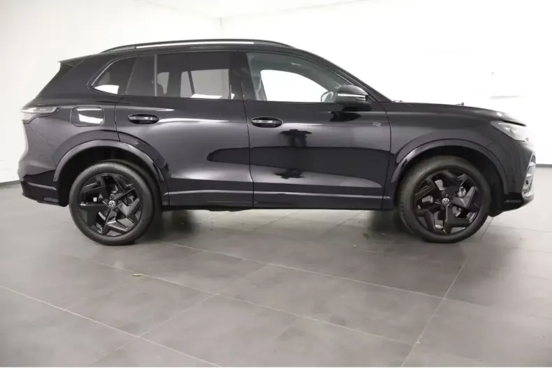 Volkswagen Tiguan din 2025 cu 12.242 km - oferta VOL185213 - foto 4