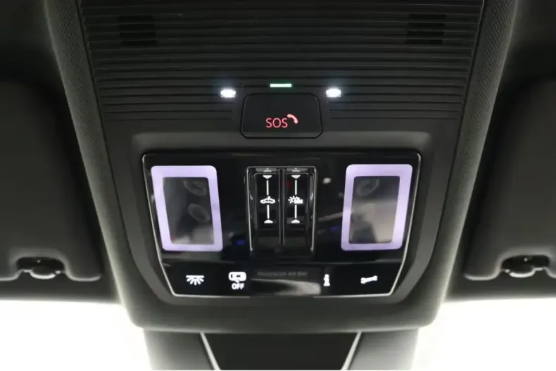 Volkswagen Tiguan din 2025 cu 12.242 km - oferta VOL185213 - foto 23