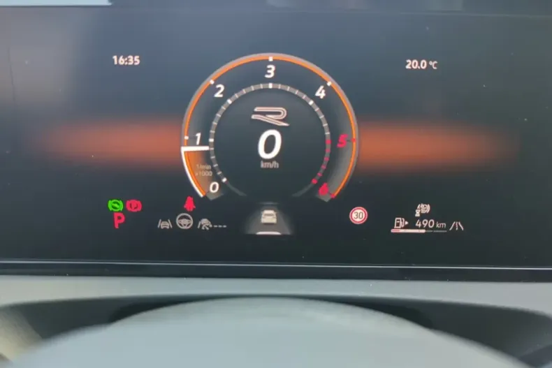 Volkswagen Tiguan din 2026 cu 16.900 km - oferta VOL185216 - foto 9