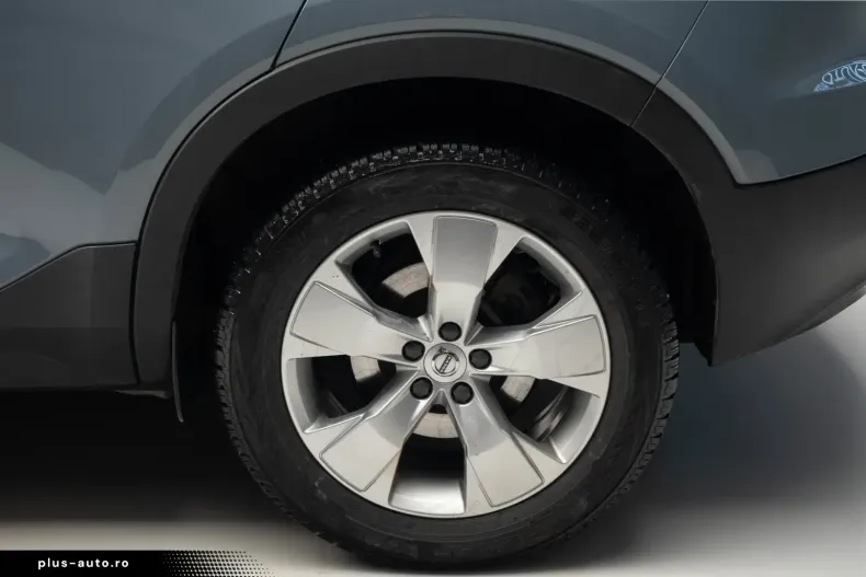 Volvo XC40 din 2022 cu 78.400 km - oferta VOL185217 - foto 10