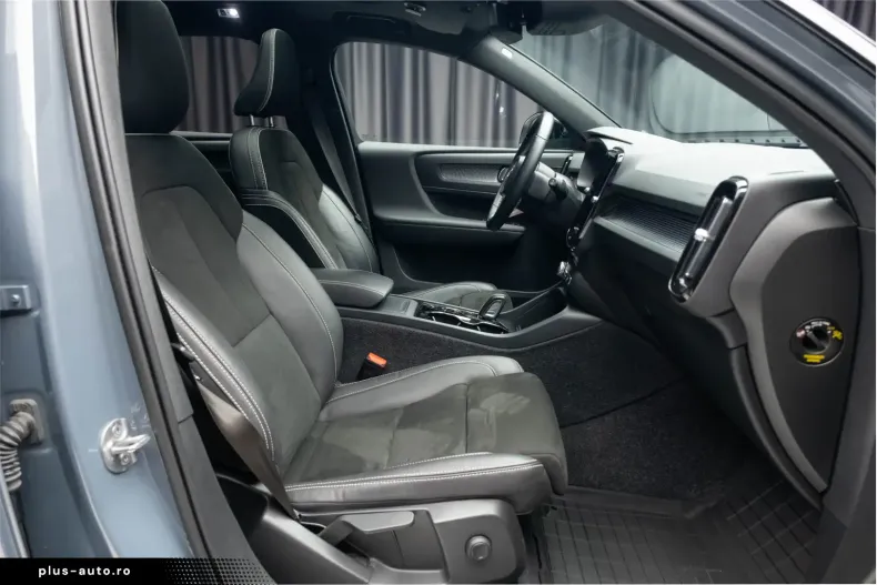 Volvo XC40 din 2022 cu 78.400 km - oferta VOL185217 - foto 19