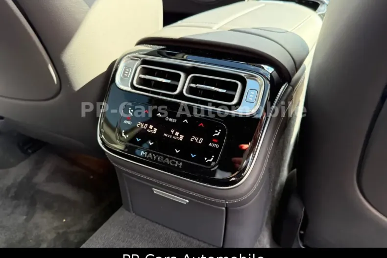 Mercedes-Benz S 580 (Clasa S) din 2024 cu 21.574 km - oferta MER185220 - foto 19