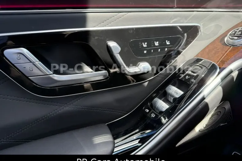 Mercedes-Benz S 580 (Clasa S) din 2024 cu 21.574 km - oferta MER185220 - foto 21