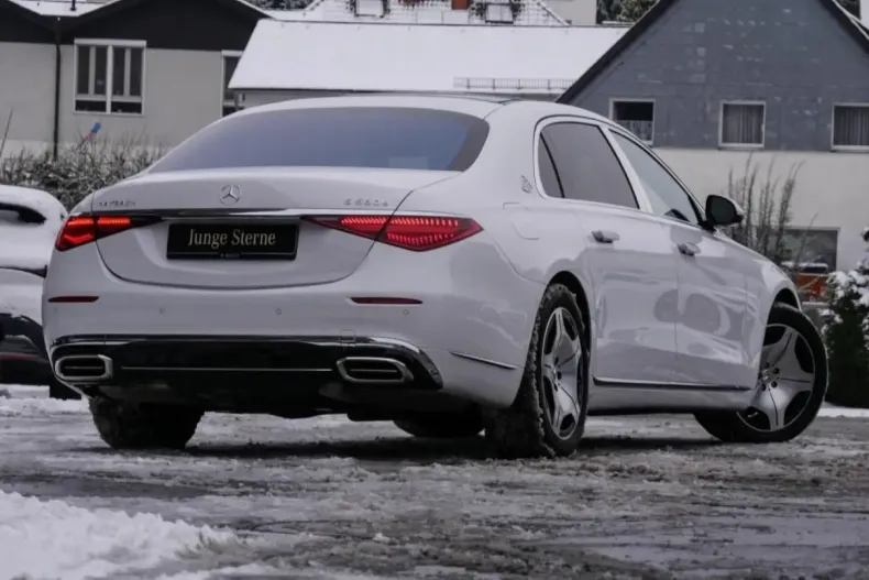 Mercedes-Benz S 580 (Clasa S) din 2023 cu 23.844 km - oferta MER185221 - foto 2