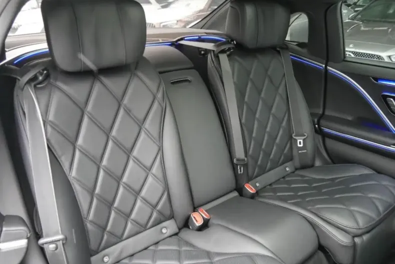 Mercedes-Benz S 580 (Clasa S) din 2023 cu 23.844 km - oferta MER185221 - foto 4