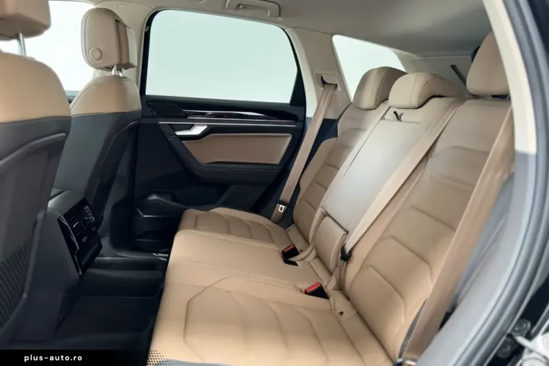 Volkswagen Touareg din 2023 cu 13.771 km - oferta VOL185228 - foto 13