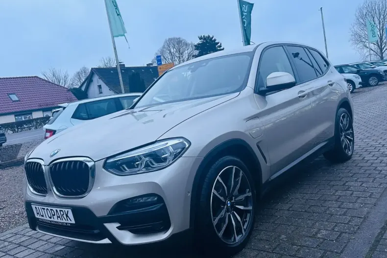 BMW X3 (Seria X) din 2021 cu 76.000 km - oferta BMW185232 - foto 3