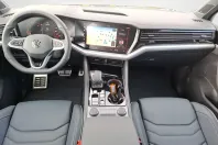 Volkswagen Touareg din 2026 cu 7.098 km - oferta VOL185233 - foto 7