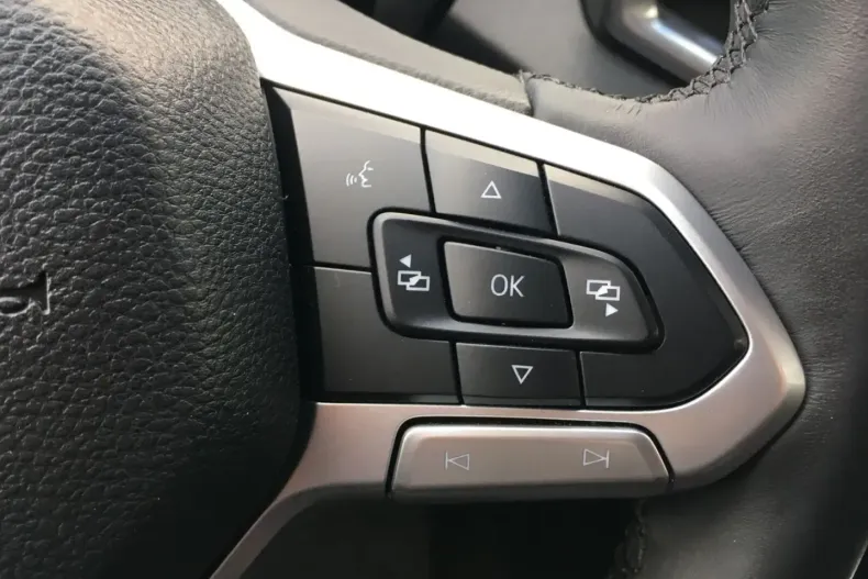 Volkswagen Amarok din 2024 cu 15.017 km - oferta VOL185237 - foto 19