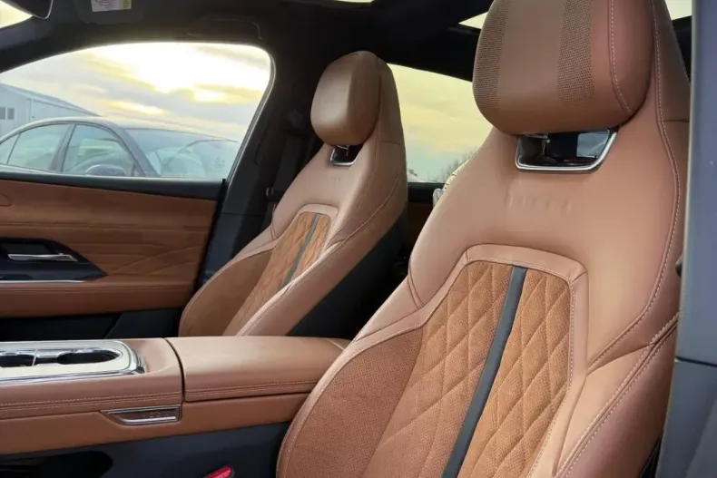 Mazda 6e din 2025 cu 12.836 km - oferta MAZ185245 - foto 19