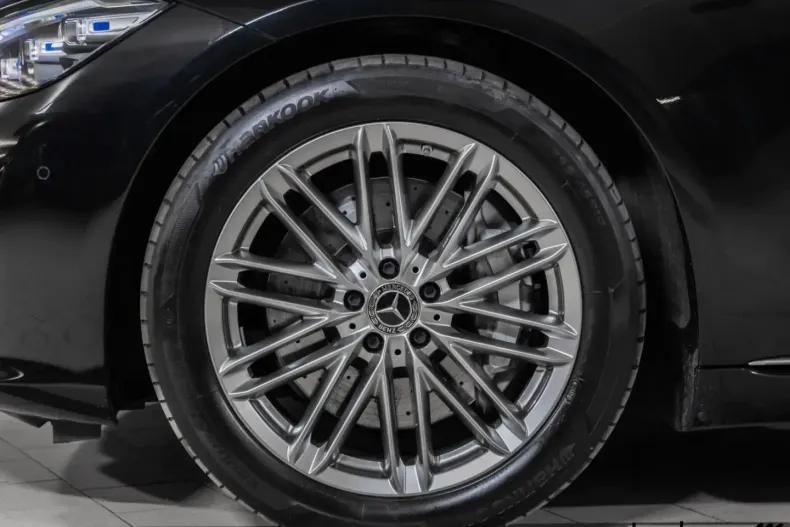 Mercedes-Benz S 580 (Clasa S) din 2023 cu 28.914 km - oferta MER185246 - foto 6