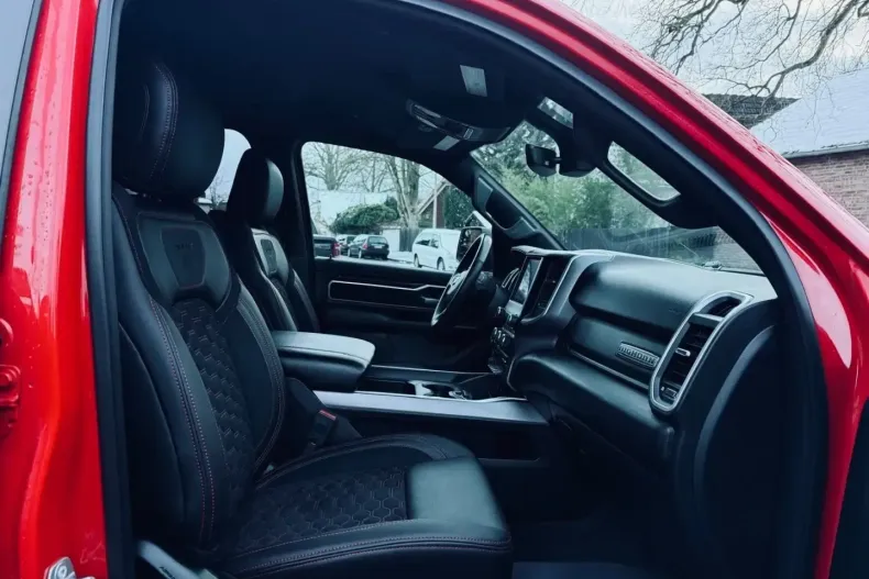 Dodge RAM din 2022 cu 26.900 km - oferta DOD185256 - foto 45