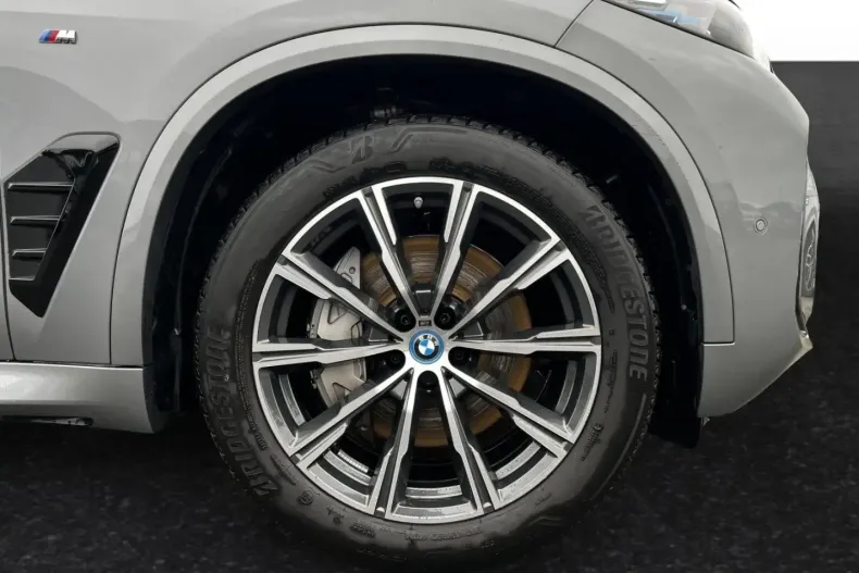 BMW X5 (Seria X) din 2025 cu 11.860 km - oferta BMW185263 - foto 4