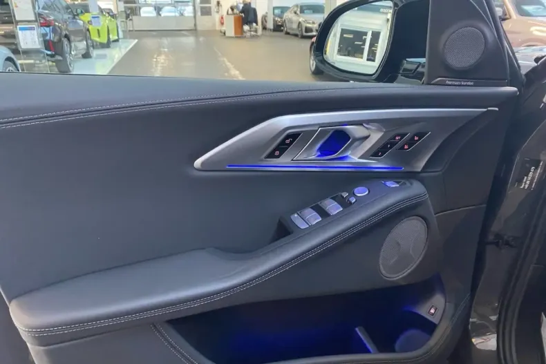 BMW XM (Seria X) din 2024 cu 22.500 km - oferta BMW185278 - foto 14