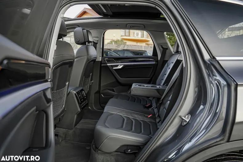 Volkswagen Touareg din 2021 cu 129.200 km - oferta VOL185280 - foto 20