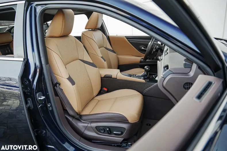 Lexus Seria ES din 2021 cu 114.200 km - oferta LEX185281 - foto 4