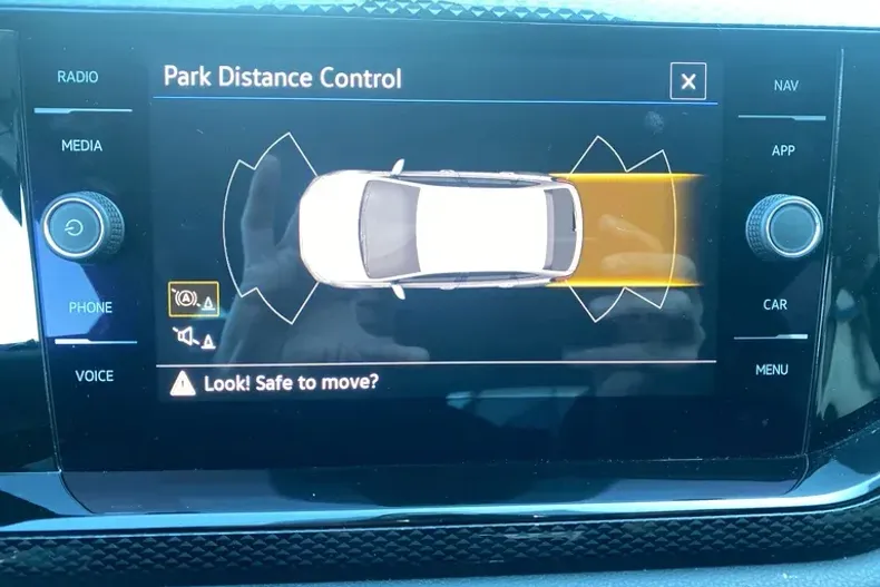 Volkswagen Taigo din 2024 cu 47.132 km - oferta VOL185289 - foto 14