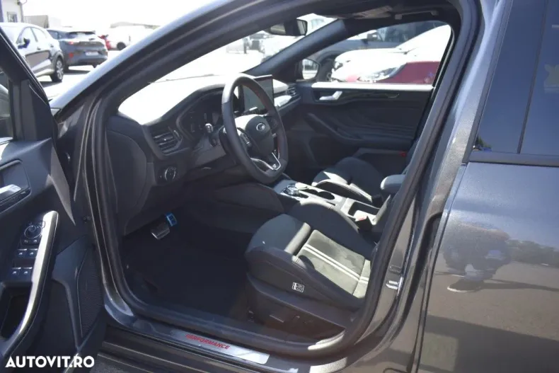 Ford Focus din 2025 cu 11.576 km - oferta FOR185291 - foto 30