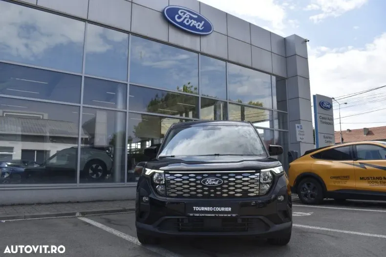 Ford Tourneo Courier din 2025 cu 2.650 km - oferta FOR185292 - foto 2