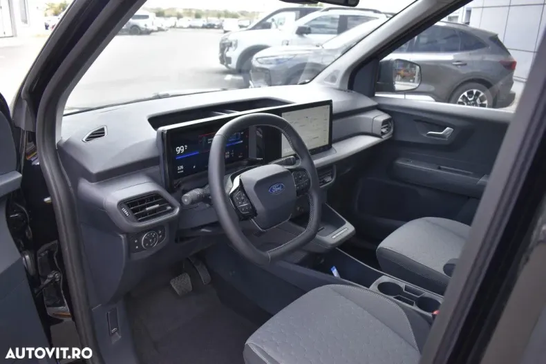 Ford Tourneo Courier din 2025 cu 2.650 km - oferta FOR185292 - foto 19