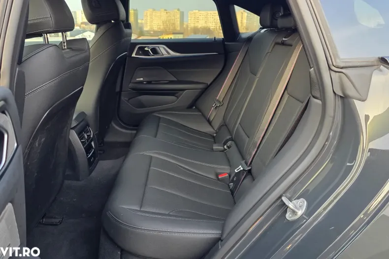 BMW i4 (Seria i) din 2024 cu 5.200 km - oferta BMW185294 - foto 9