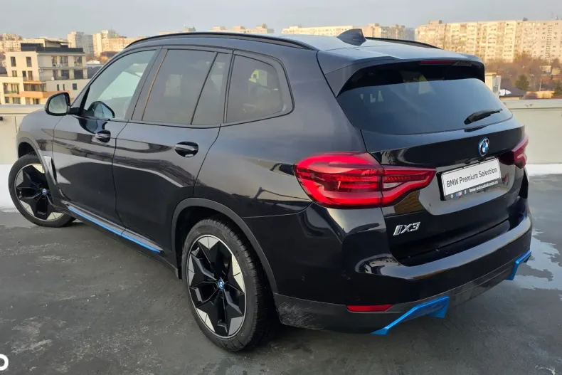 BMW iX3 (Seria i) din 2021 cu 21.900 km - oferta BMW185296 - foto 4