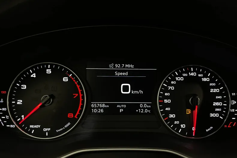 Audi A4 din 2021 cu 65.768 km - oferta AUD185308 - foto 25