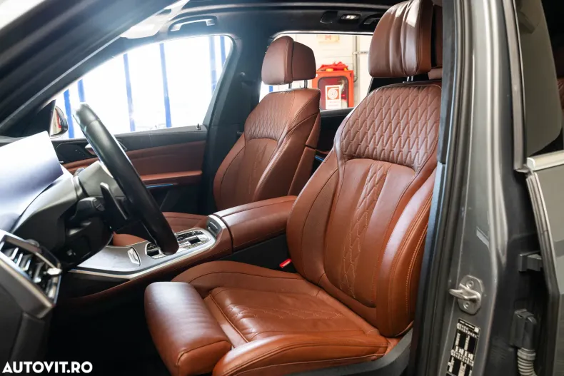 BMW X7 (Seria X) din 2023 cu 83.223 km - oferta BMW185312 - foto 5