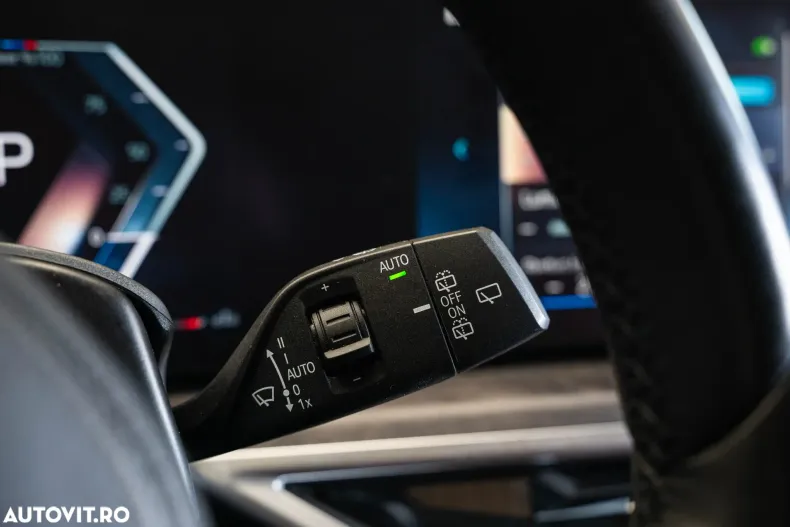 BMW X7 (Seria X) din 2023 cu 83.223 km - oferta BMW185312 - foto 25