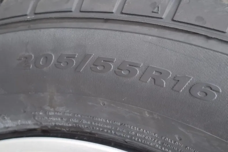 Skoda Scala din 2025 cu 9 km - oferta SKO185316 - foto 4