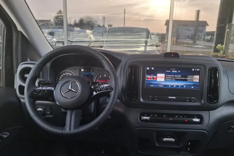 Mercedes-Benz Vito din 2025 cu 10 km - oferta MER185317 - foto 16
