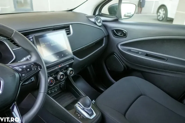 Renault ZOE din 2021 cu 114.000 km - oferta REN185323 - foto 11
