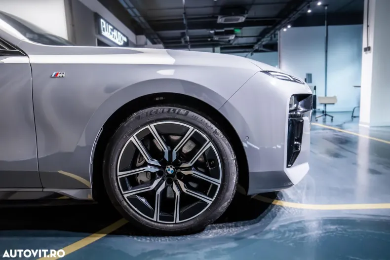 BMW Seria 7 din 2023 cu 84.800 km - oferta BMW185326 - foto 9