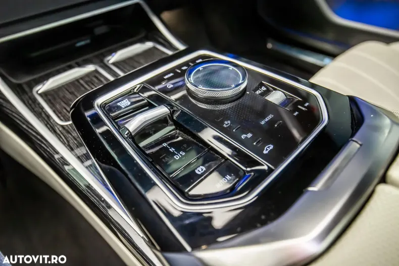 BMW Seria 7 din 2023 cu 84.800 km - oferta BMW185326 - foto 13
